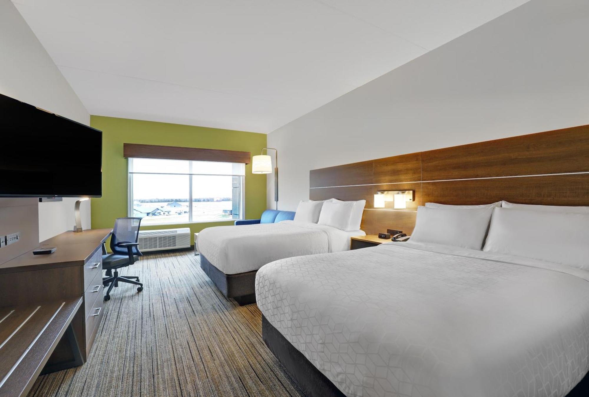 Holiday Inn Express & Suites - Порт-Елґін Екстер'єр фото