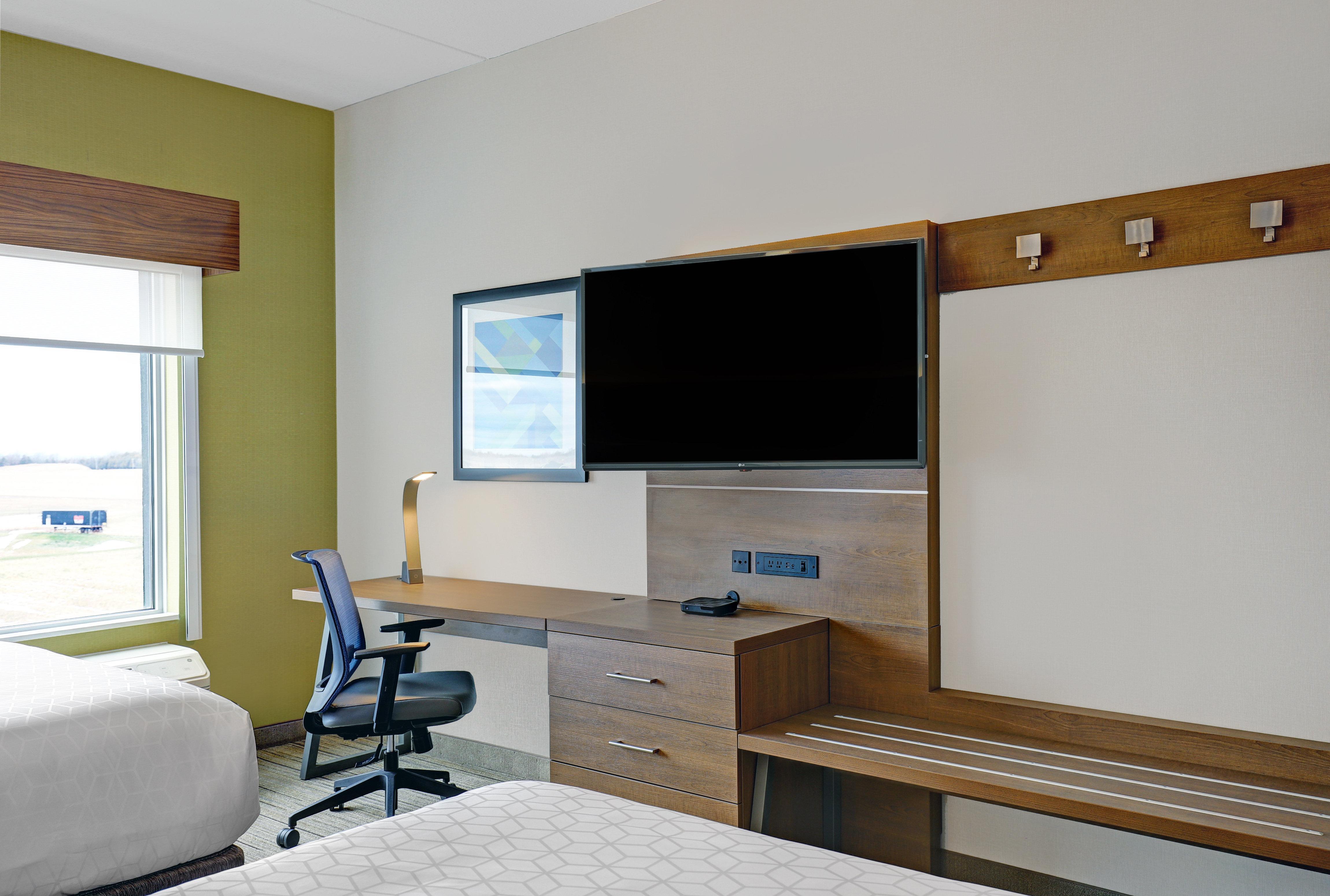 Holiday Inn Express & Suites - Порт-Елґін Екстер'єр фото