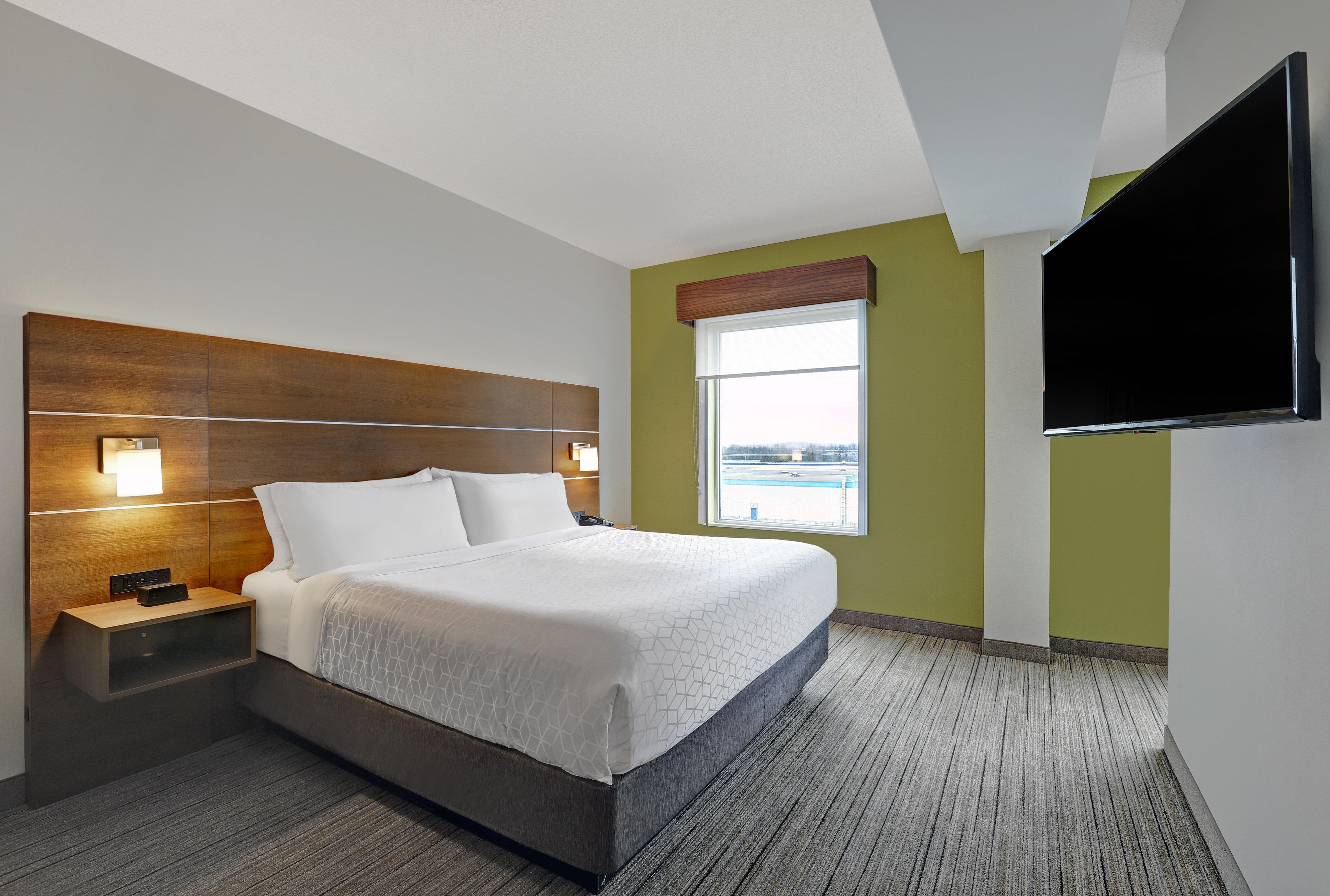 Holiday Inn Express & Suites - Порт-Елґін Екстер'єр фото